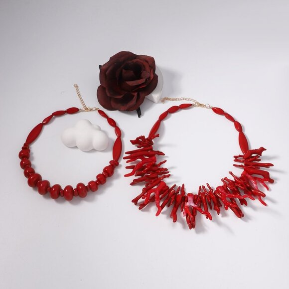 NEW Thalassa Brilliant Red Acrylic Coral Sea Goddess Statement Necklace - Picture 3 of 6